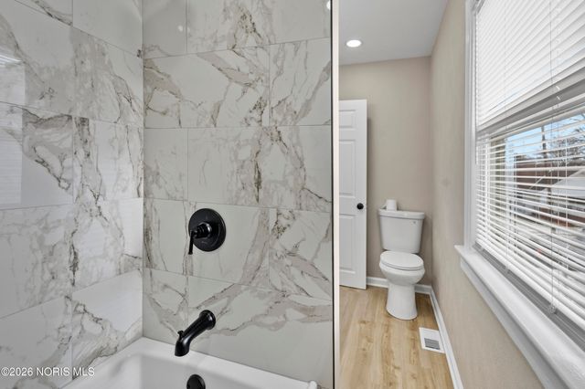 1702 Pool Street, Toledo, OH 43605