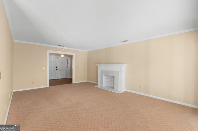 102 Windsor Way, Statesboro, GA 30458