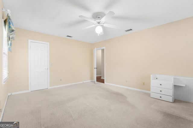 102 Windsor Way, Statesboro, GA 30458