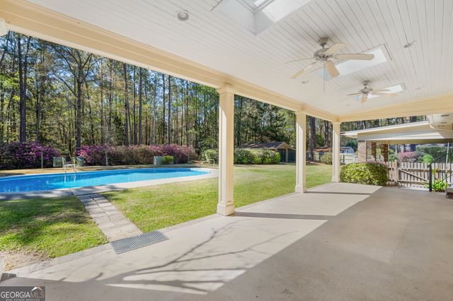 102 Windsor Way, Statesboro, GA 30458