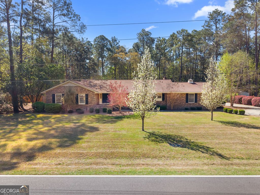 102 Windsor Way, Statesboro, GA 30458