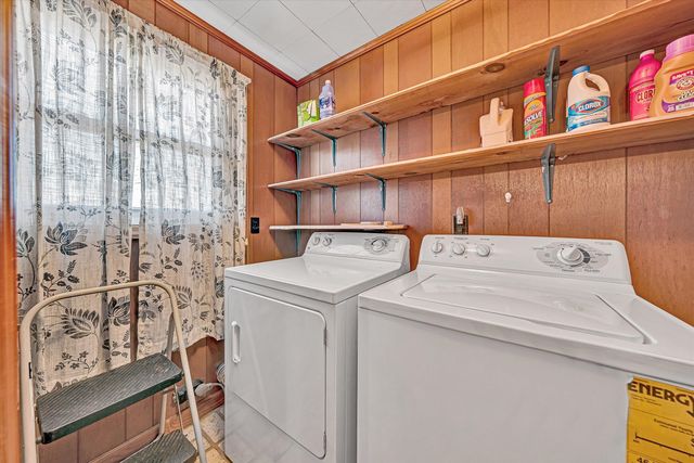 690 SCUFFLING HILL RD, Rocky Mount, VA 24151