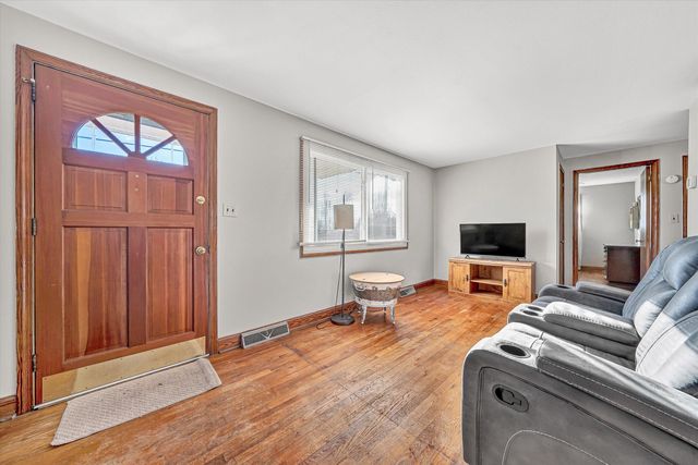 690 SCUFFLING HILL RD, Rocky Mount, VA 24151