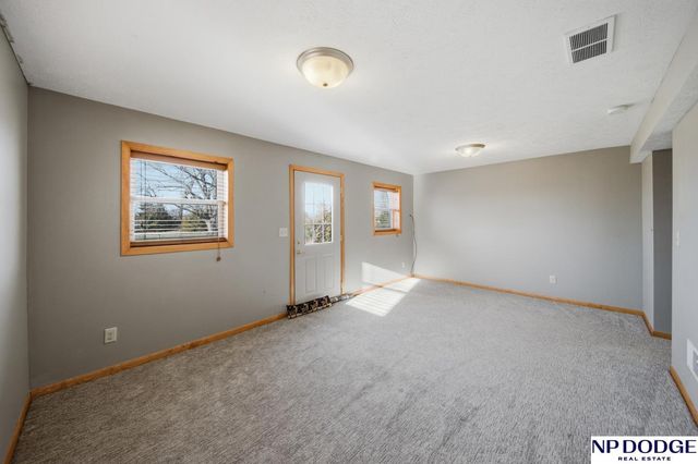 504 W Valley Street, Valley, NE 68064