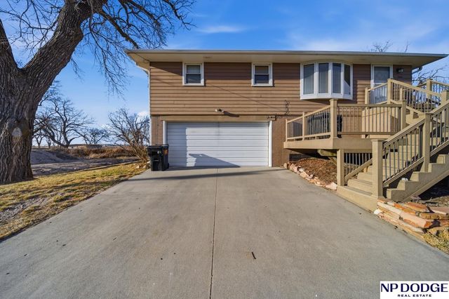 504 W Valley Street, Valley, NE 68064