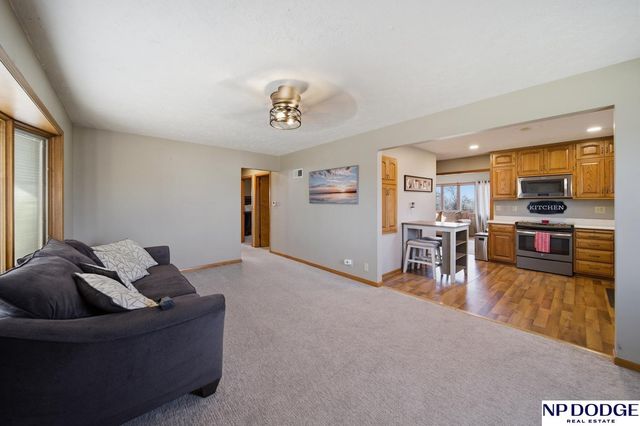 504 W Valley Street, Valley, NE 68064