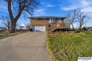 504 W Valley Street, Valley, NE 68064