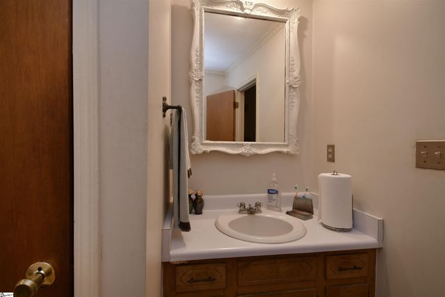 223 Redwood Drive, Easley, SC 29642