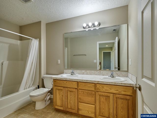 4653 Bohannon Ct NE, Salem, OR 97305