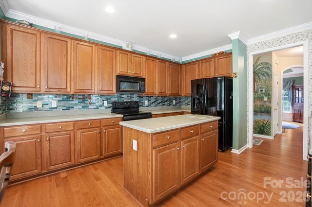 1406 Finsbury Lane, Tega Cay, SC 29708