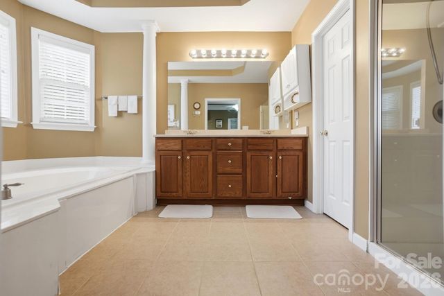 1406 Finsbury Lane, Tega Cay, SC 29708
