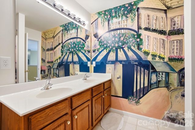 1406 Finsbury Lane, Tega Cay, SC 29708