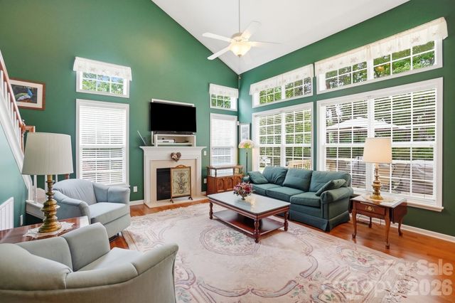 1406 Finsbury Lane, Tega Cay, SC 29708