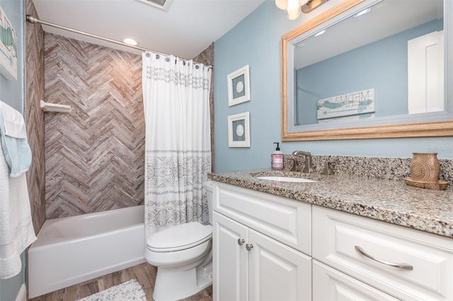 3811 101ST STREET W, Bradenton, FL 34210