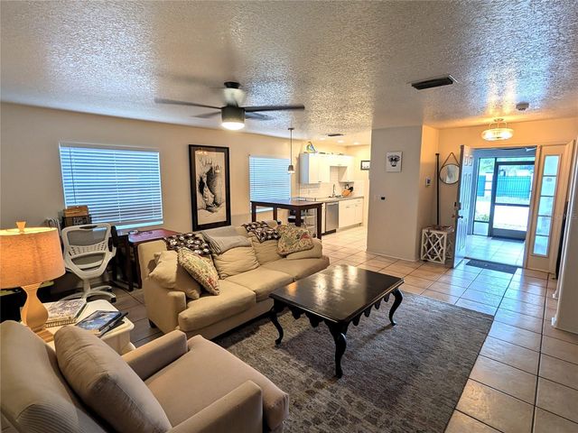 2775 25TH STREET, Sarasota, FL 34234