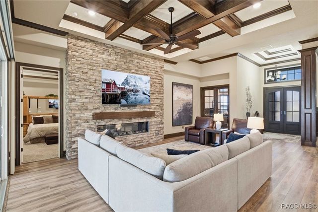 1999 N Buckmeadow Loop, Hernando, FL 34442