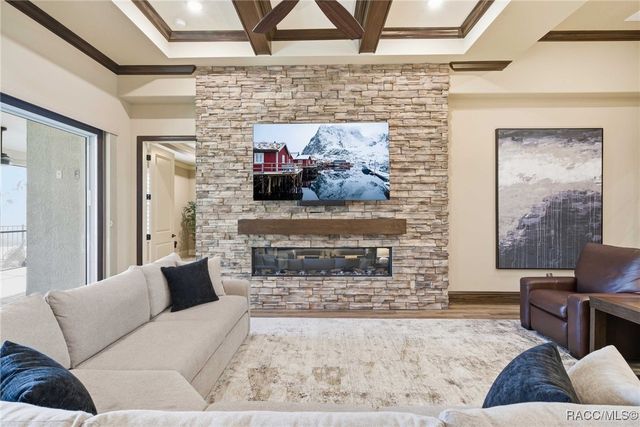 1999 N Buckmeadow Loop, Hernando, FL 34442