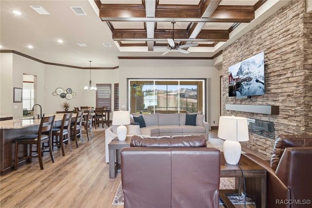 1999 N Buckmeadow Loop, Hernando, FL 34442