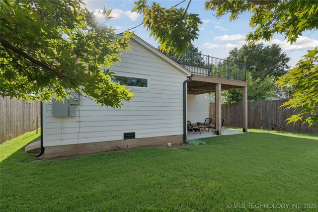 3919 S Detroit Avenue, Tulsa, OK 74105