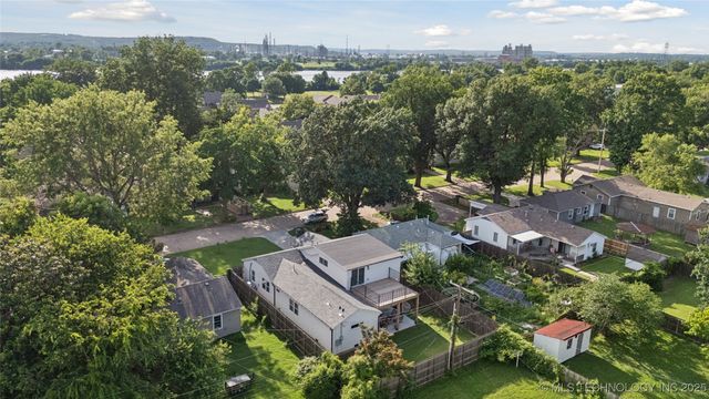 3919 S Detroit Avenue, Tulsa, OK 74105