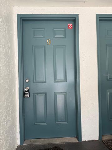 4213 S SEMORAN BOULEVARD 9, Orlando, FL 32822