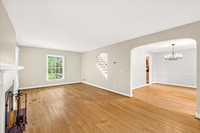 4186 Nakoma Road, Madison, WI 53711