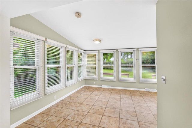 4186 Nakoma Road, Madison, WI 53711