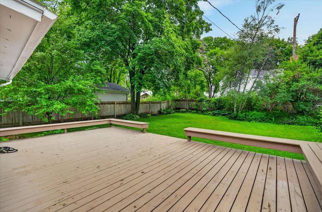 4186 Nakoma Road, Madison, WI 53711
