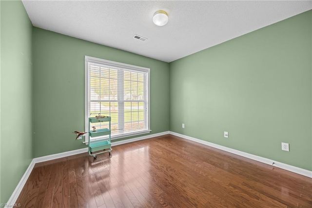 5306 Willow Ridge Drive, Summerfield, NC 27358