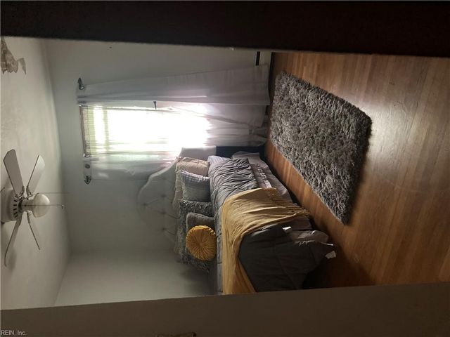 21 Suburban PW, Hampton, VA 23661