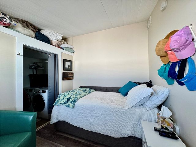 6519 TEXAS STREET, Bradenton, FL 34207