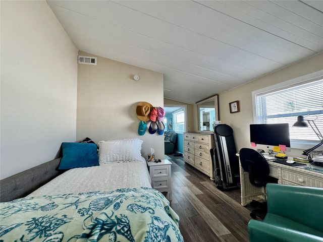 6519 TEXAS STREET, Bradenton, FL 34207