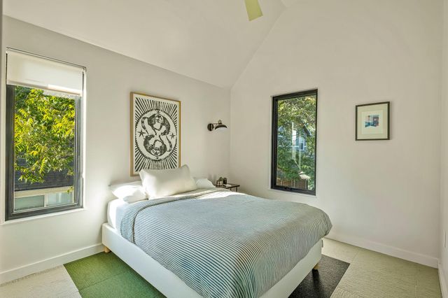 618 Denson Dr, Austin, TX 78752