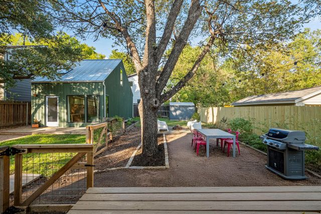 618 Denson Dr, Austin, TX 78752