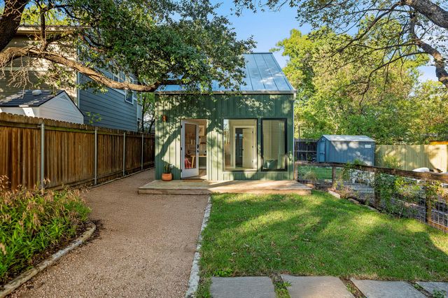 618 Denson Dr, Austin, TX 78752