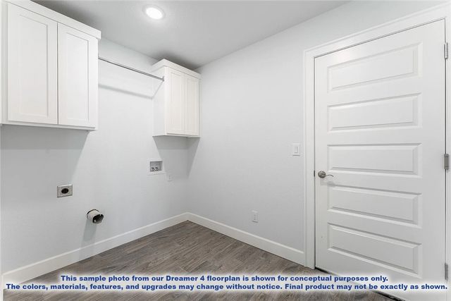 1013 Marquis Avenue, Lowell, AR 72745