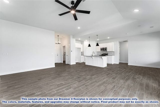 1013 Marquis Avenue, Lowell, AR 72745