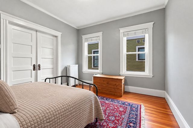 17 Victoria St 3, Boston, MA 02125