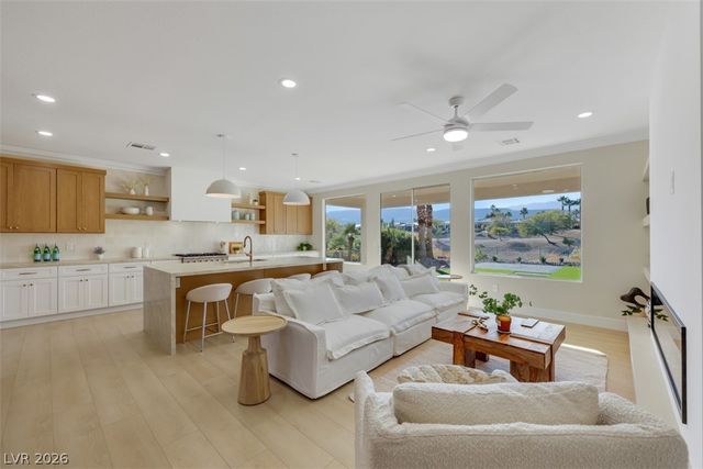 4987 Pensier Street, Las Vegas, NV 89135