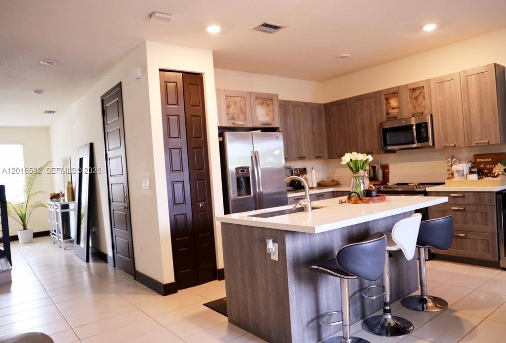 16012 NW 91st Court, Miami Lakes, FL 33018