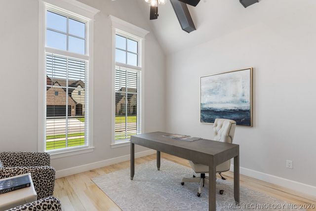 5912 E 127th Street S, Tulsa, OK 74008