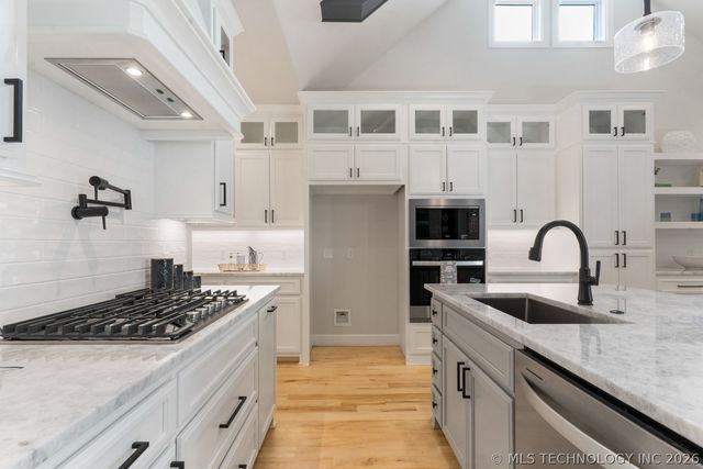 5912 E 127th Street S, Tulsa, OK 74008