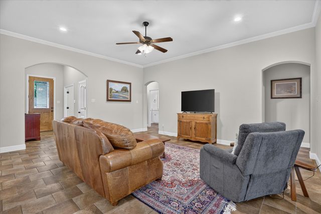 637 Ethan Drive, Weatherford, TX 76087