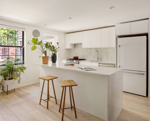 457 LEXINGTON Avenue, New York City, NY 11221