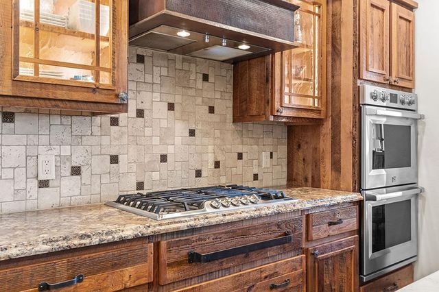N4003 MARSH ROAD, New London, WI 54961