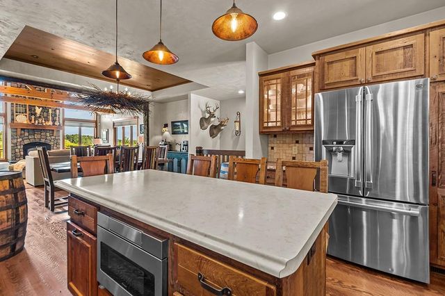 N4003 MARSH ROAD, New London, WI 54961