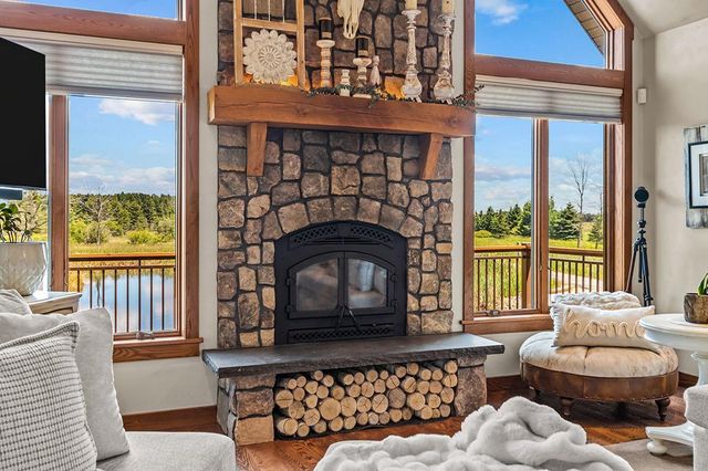 N4003 MARSH ROAD, New London, WI 54961