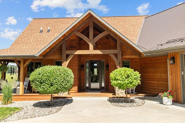 N4003 MARSH ROAD, New London, WI 54961