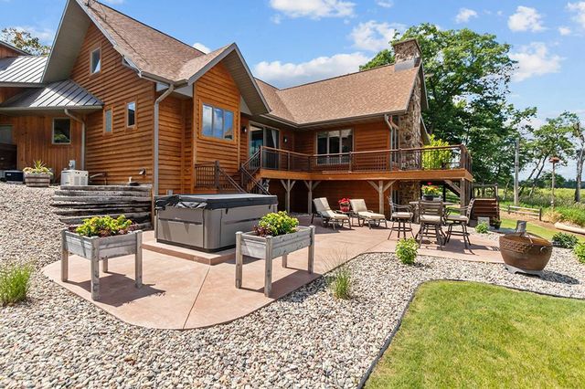 N4003 MARSH ROAD, New London, WI 54961