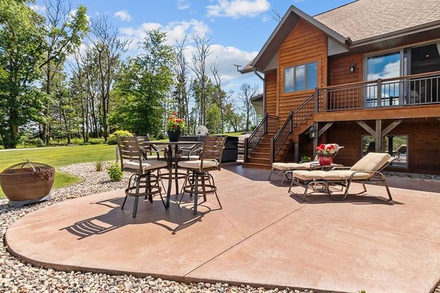 N4003 MARSH ROAD, New London, WI 54961